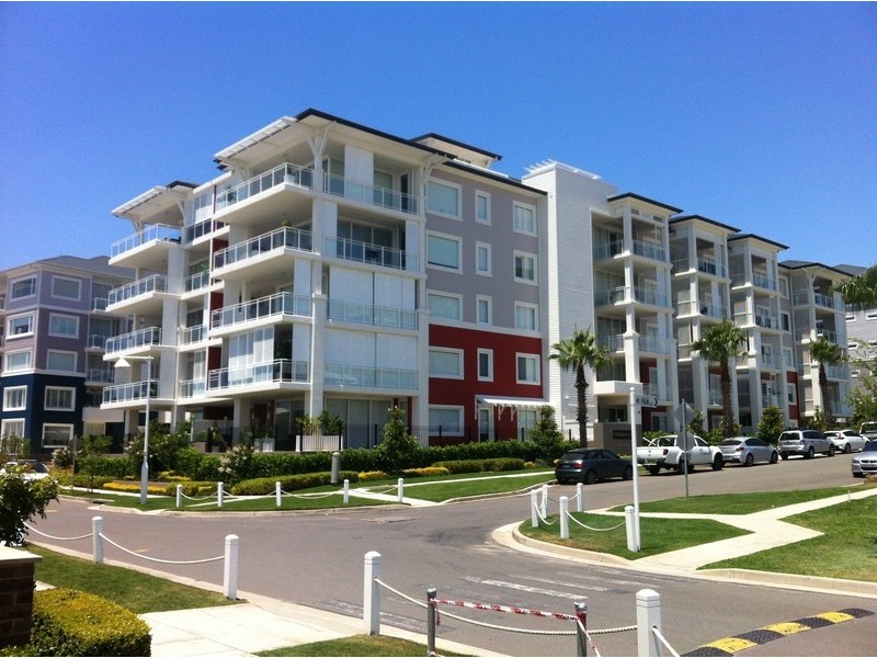 22/1 Palm Ave, Breakfast Point NSW 2137