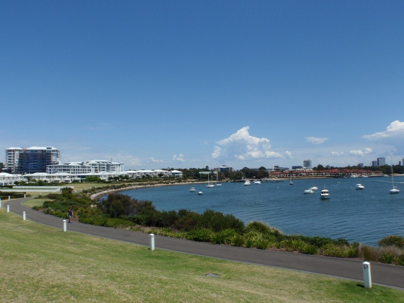 22/1 Palm Ave, Breakfast Point NSW 2137