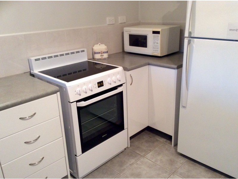 10 Masters Street, Riverton SA 5412