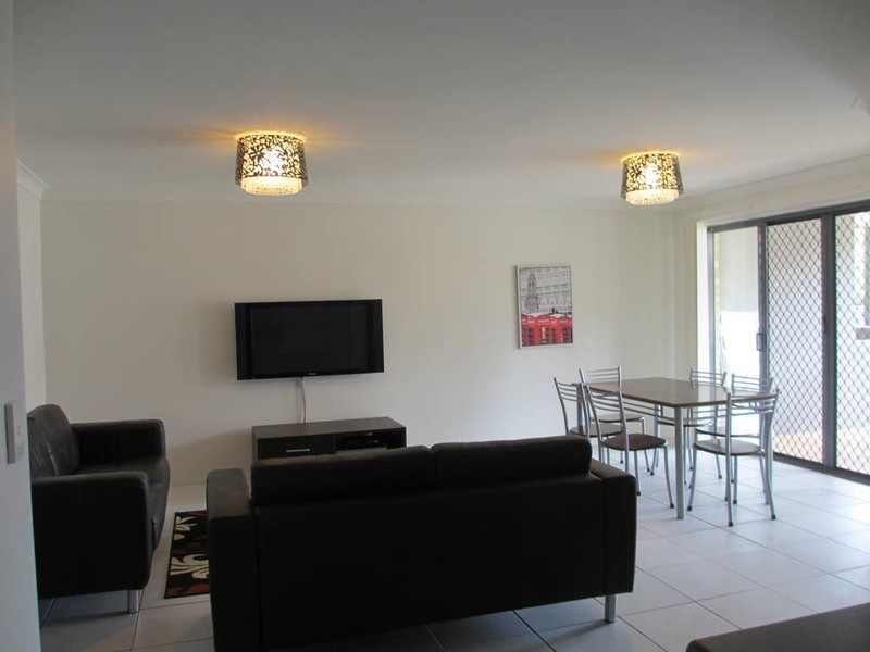 300 Sir Fred Schonell Drive, St Lucia QLD 4067