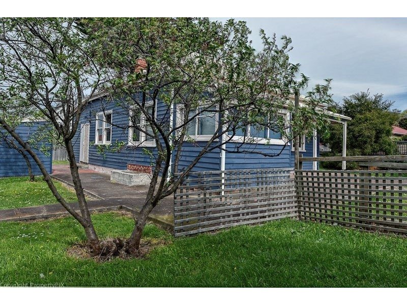 13 Main Rd, Claremont TAS 7011