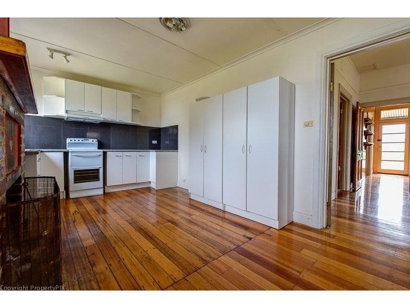 13 Main Rd, Claremont TAS 7011