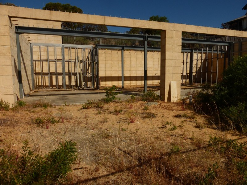 5 Ironbark Place, Halls Head WA 6210