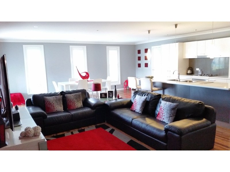 15 Oliver Street, Blayney NSW 2799