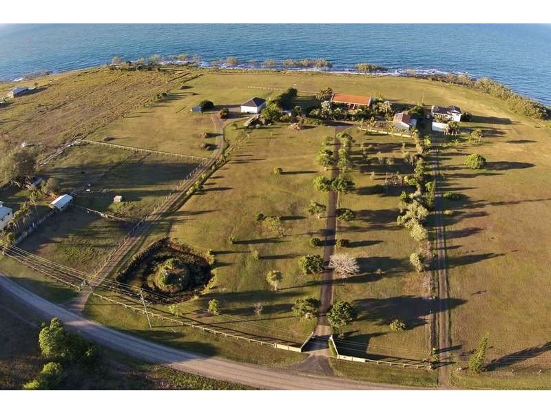 210 Shelley St, Mon Repos QLD 4670