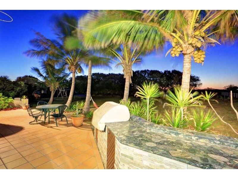 210 Shelley St, Mon Repos QLD 4670