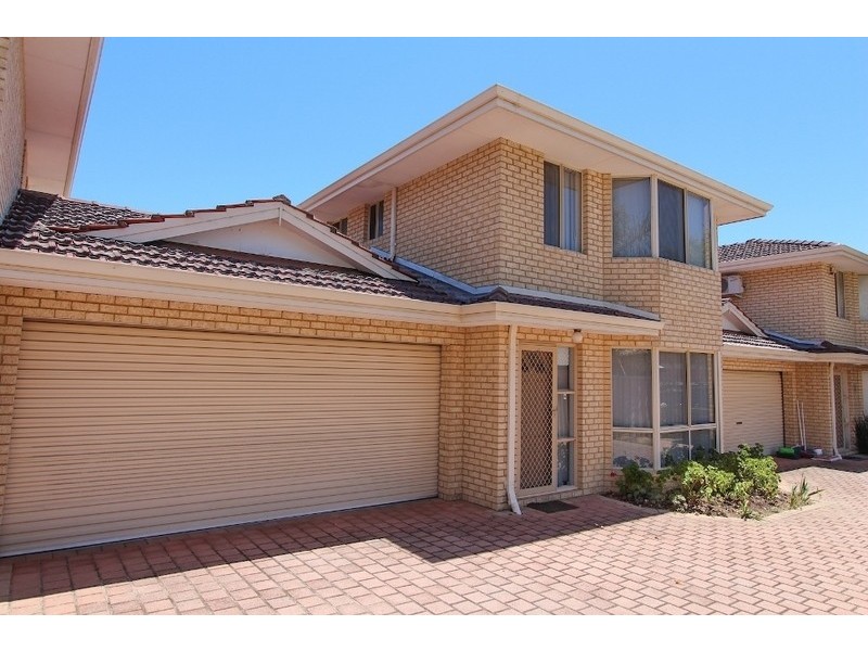 4/2 Jane Road, Applecross WA 6153