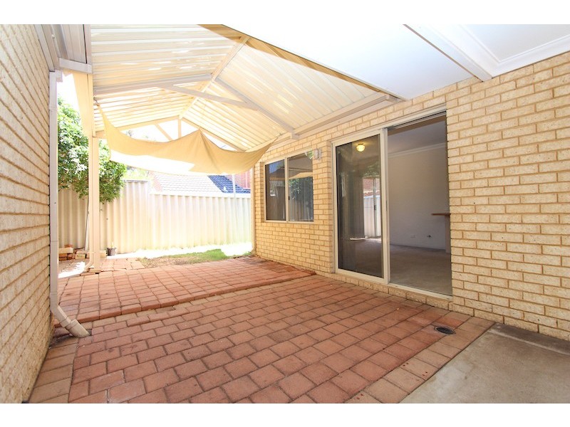 4/2 Jane Road, Applecross WA 6153