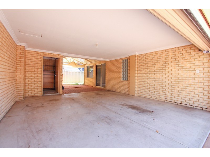 4/2 Jane Road, Applecross WA 6153