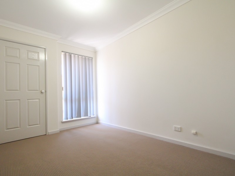 4/2 Jane Road, Applecross WA 6153