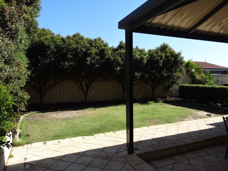 64 Bremner Circle, Canning Vale WA 6155