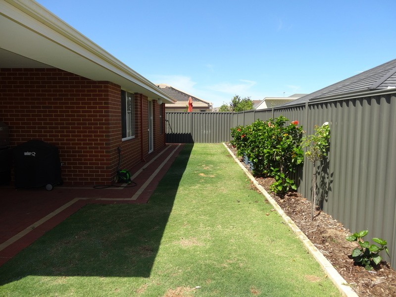 10 Solander Street, Harrisdale WA 6112