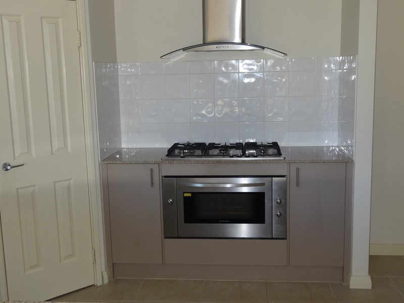 10 Solander Street, Harrisdale WA 6112