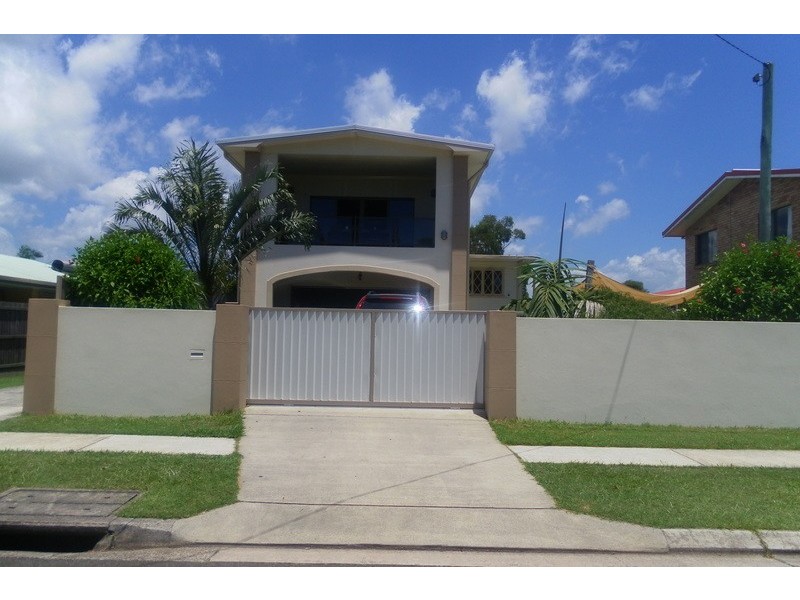 16 Yinni Street, Maroochydore QLD 4558