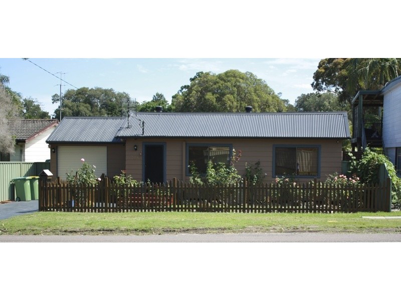 208 Scenic Drive, Budgewoi NSW 2262