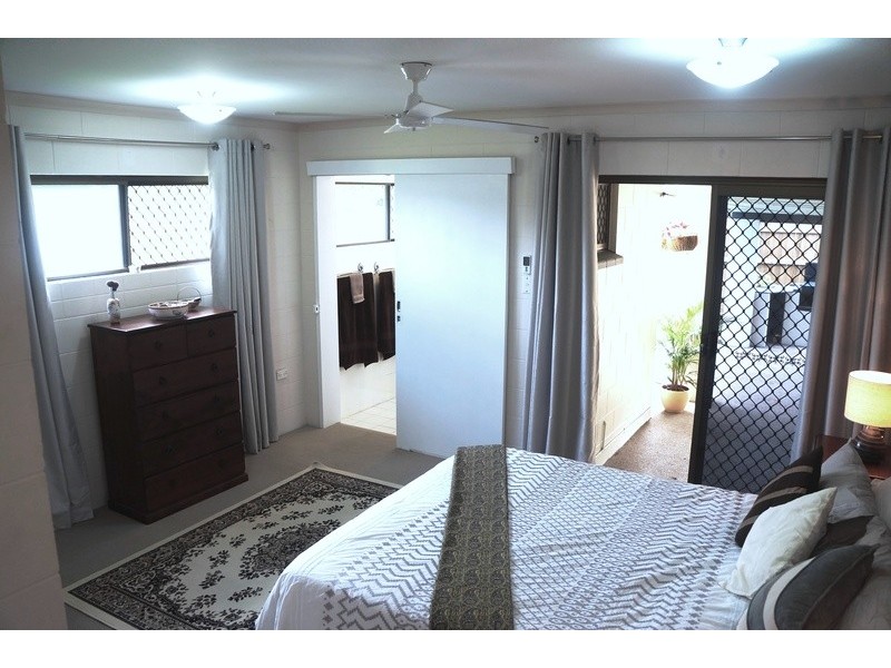 48 Survey Street, Smithfield QLD 4878
