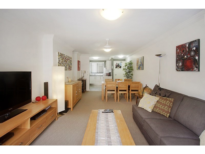 4/90 Ison street, Morningside QLD 4170