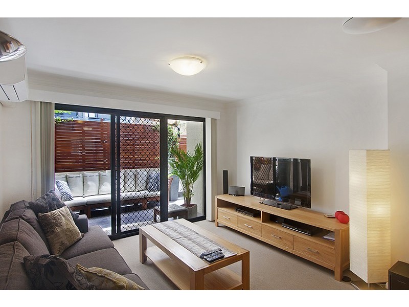 4/90 Ison street, Morningside QLD 4170