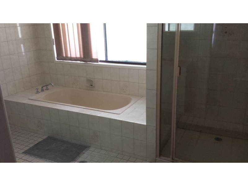 37 OAK TREE  COURT, Cedar Grove QLD 4285