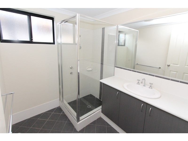 1/15 Station St, Cannington WA 6107