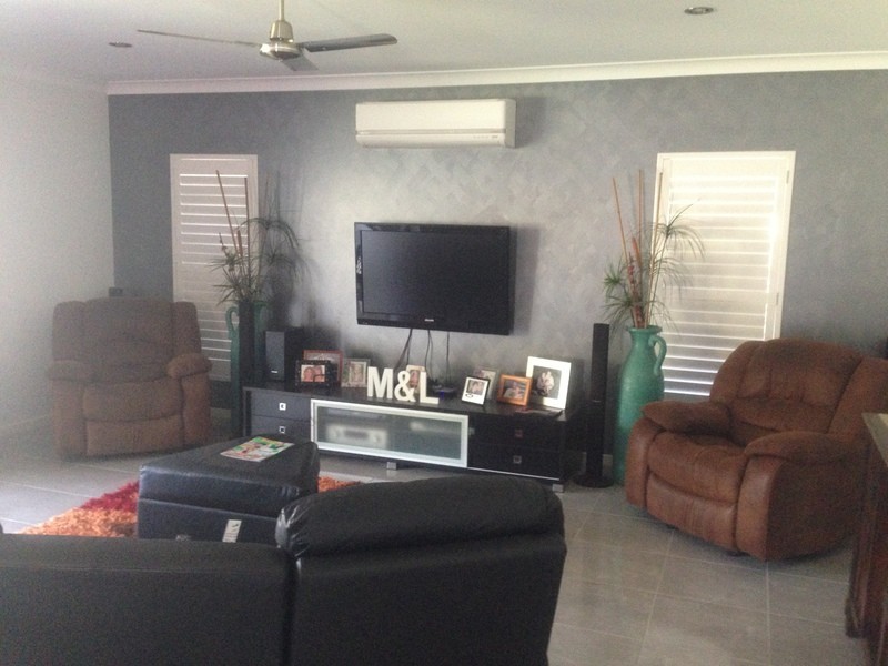 8 Aviland Drive, Seaforth QLD 4741