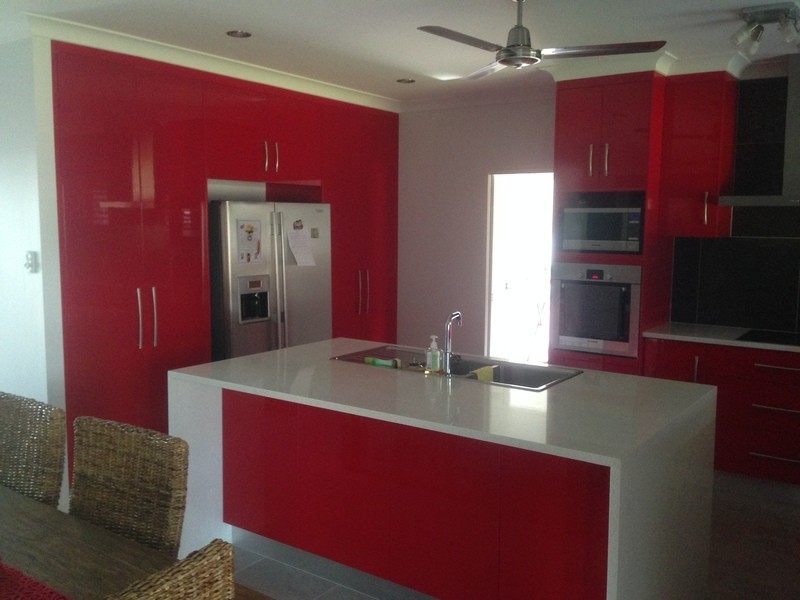 8 Aviland Drive, Seaforth QLD 4741