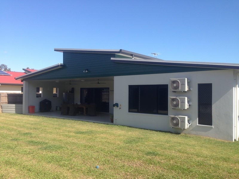 8 Aviland Drive, Seaforth QLD 4741