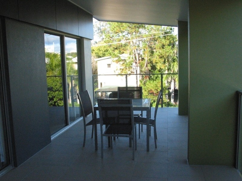221 Sir Fred Schonell Drive, St Lucia QLD 4067