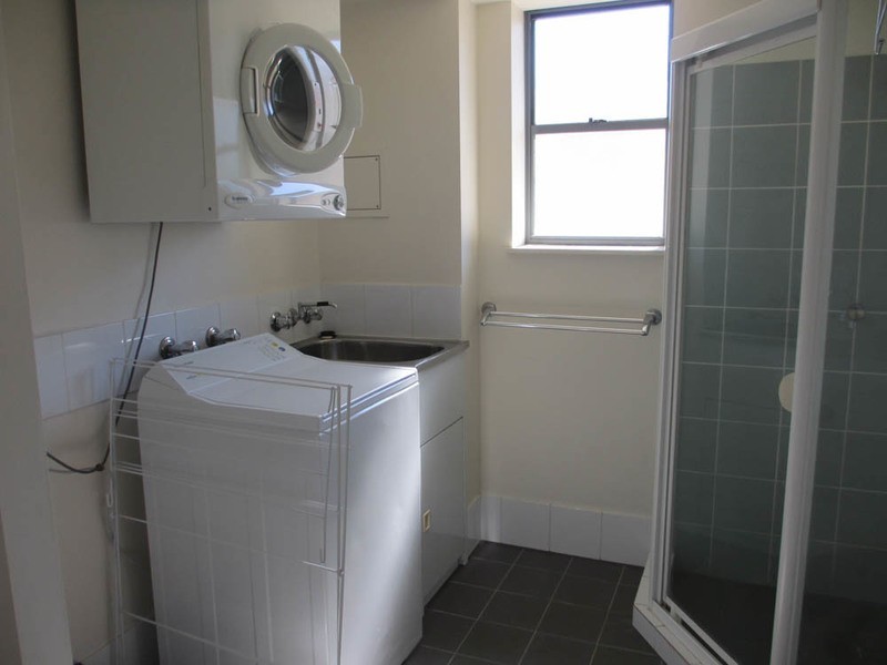 300 Sir Fred Schonell Drive, St Lucia QLD 4067