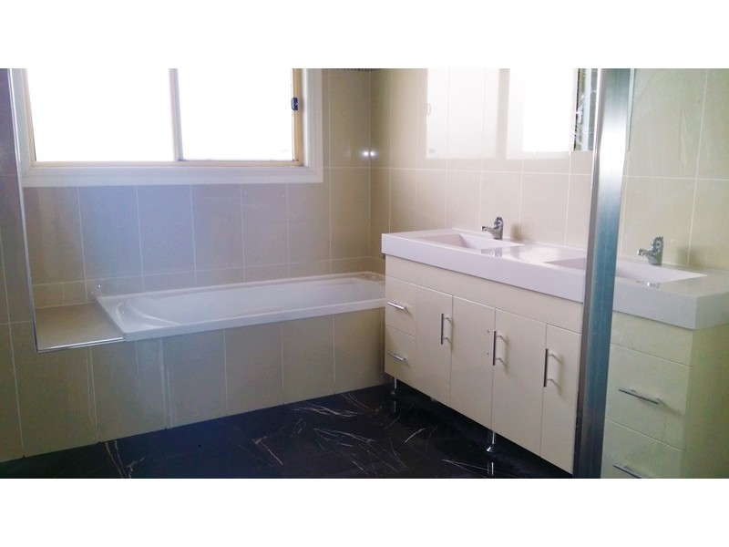 40 Oatley Circuit, Harrington Park NSW 2567