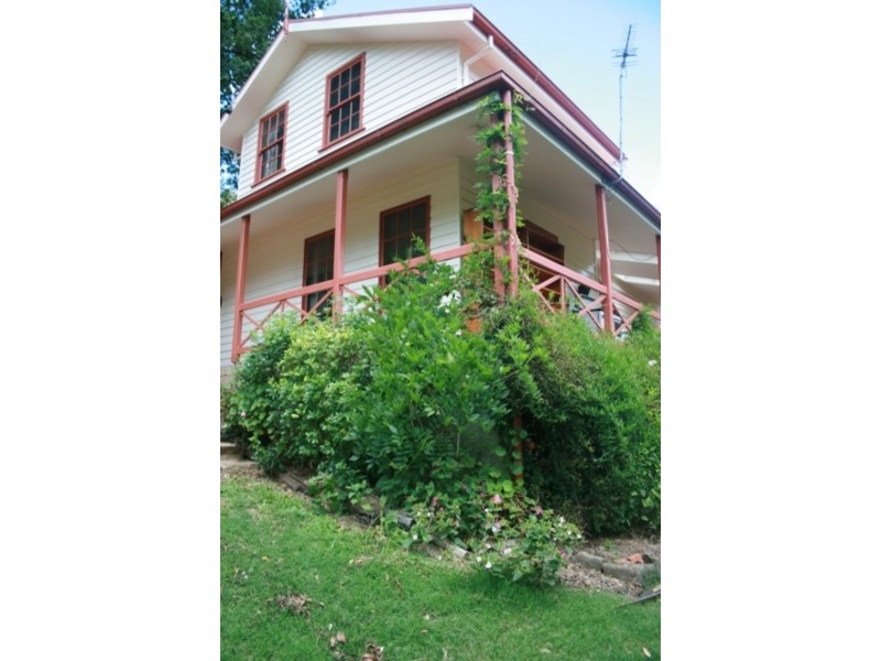 48 SIDELING TRACK, Wandiligong VIC 3744