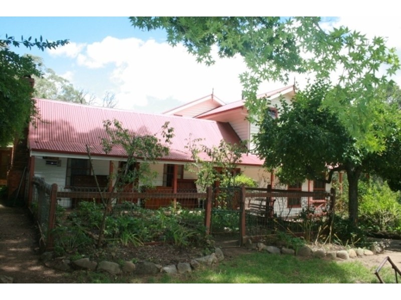 48 SIDELING TRACK, Wandiligong VIC 3744