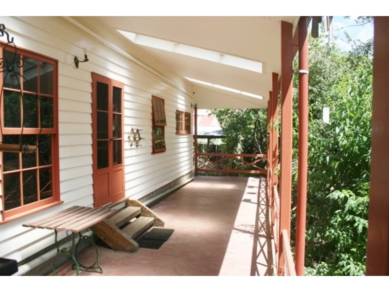 48 SIDELING TRACK, Wandiligong VIC 3744