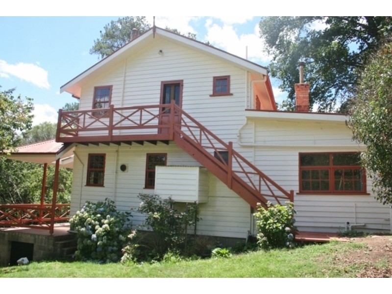 48 SIDELING TRACK, Wandiligong VIC 3744