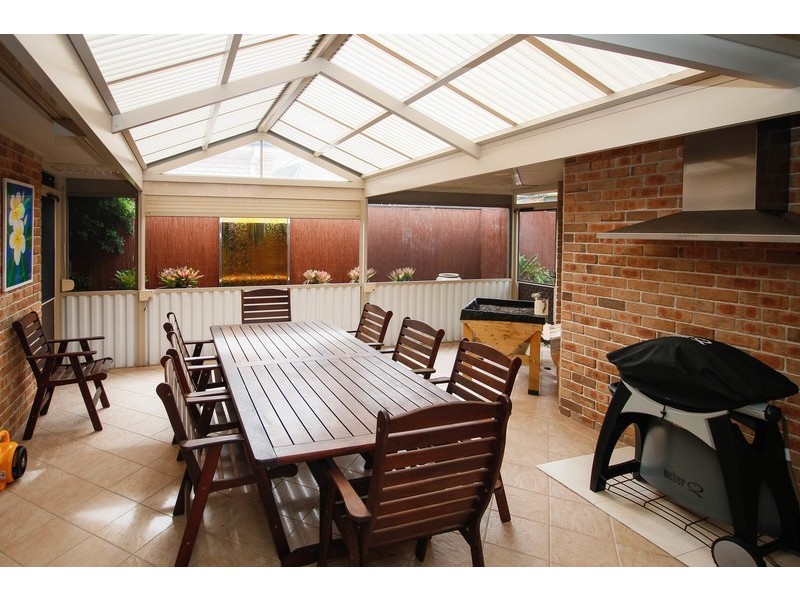 42 Scarborough Place, Bateau Bay NSW 2261