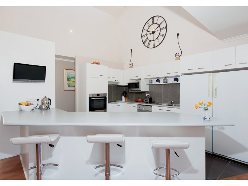 4 Eaves Court, Old Beach TAS 7017