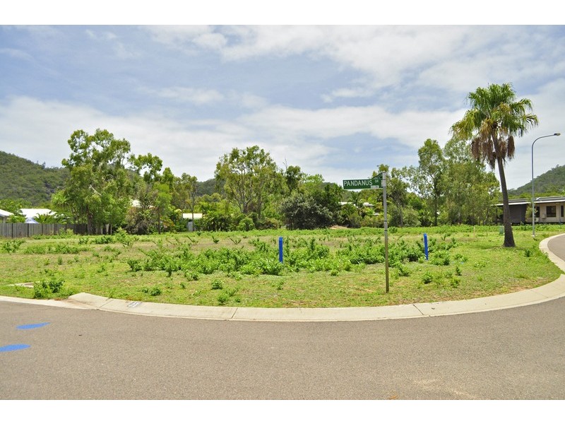 70 Pandanus Drive, Horseshoe Bay QLD 4819