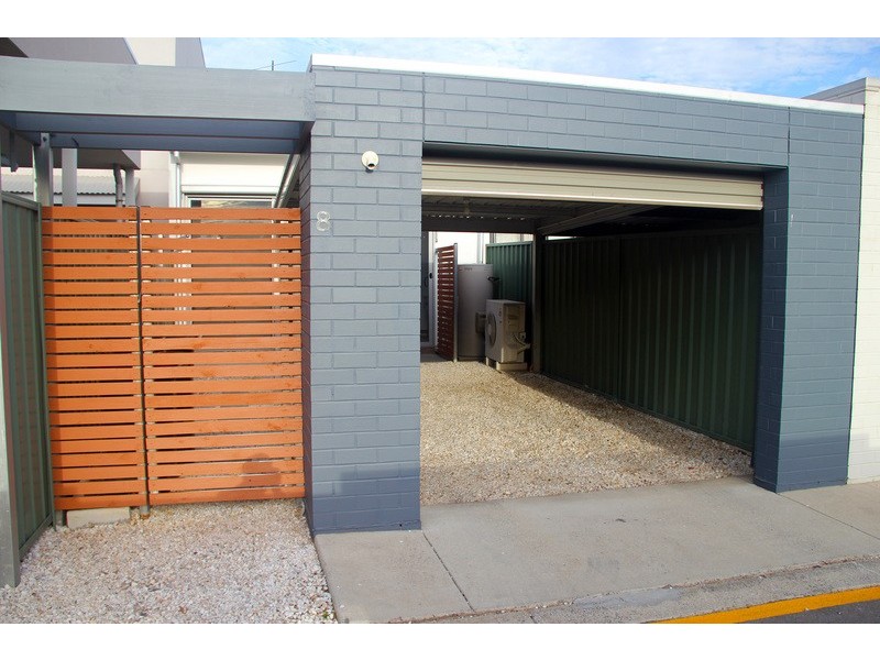 8 Hummock Lane, Mawson Lakes SA 5095