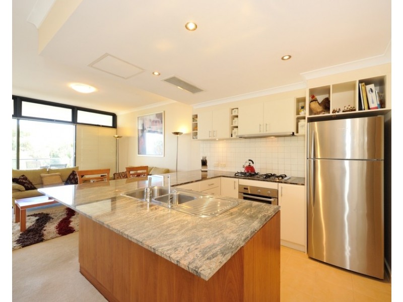 6/43 Rockingham Beach Road, Rockingham WA 6168