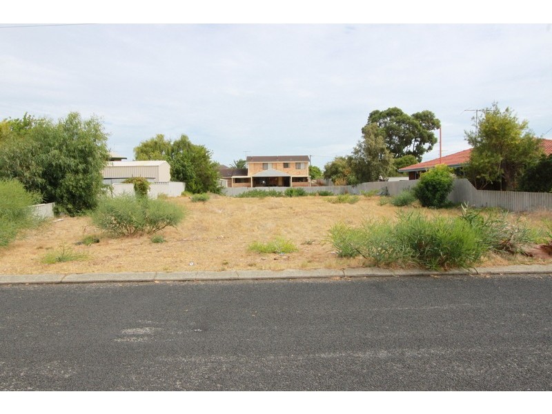 10 Clytie Road, Silver Sands WA 6210