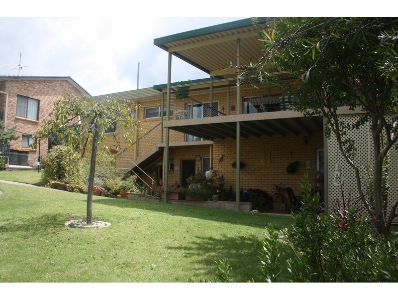 40 Lewin St, Inverell NSW 2360