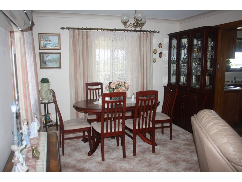 40 Lewin St, Inverell NSW 2360