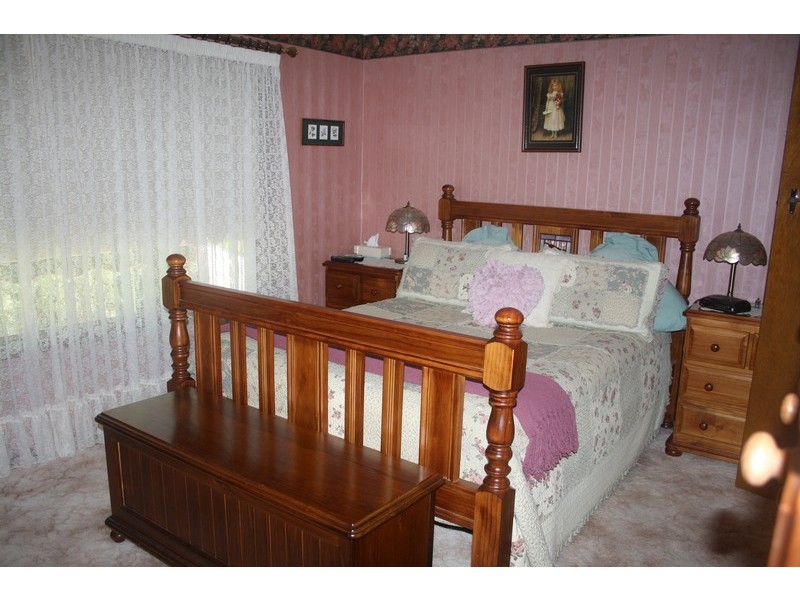 40 Lewin St, Inverell NSW 2360