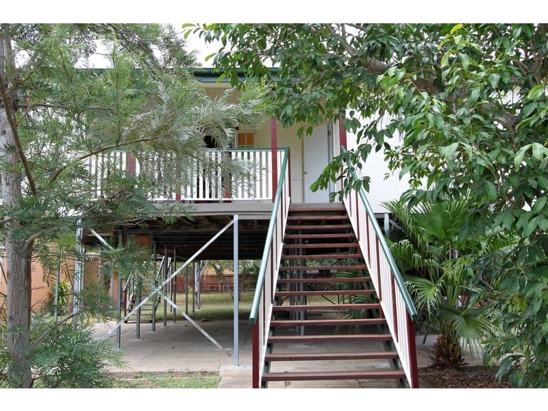 4 French Street, Pimlico QLD 4812