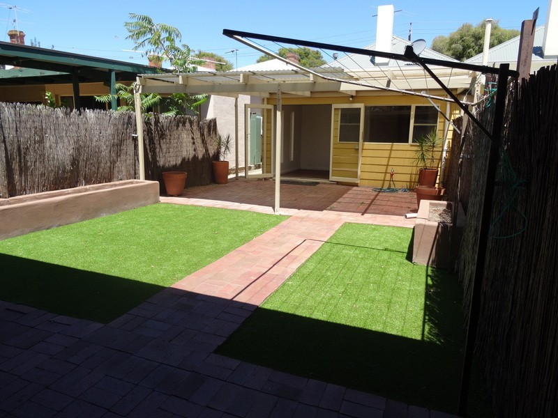 194 Young Street, Parkside SA 5063