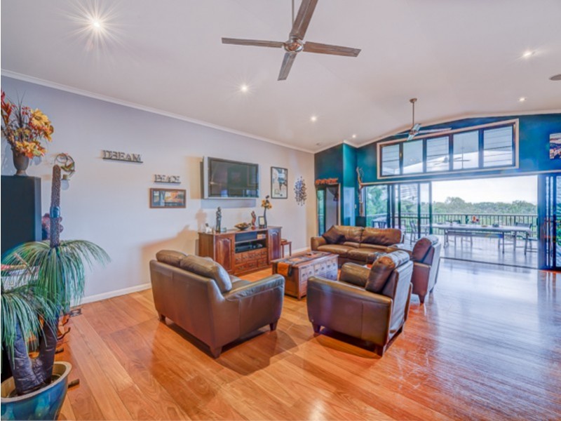 12 Mowlam Street, Eimeo QLD 4740