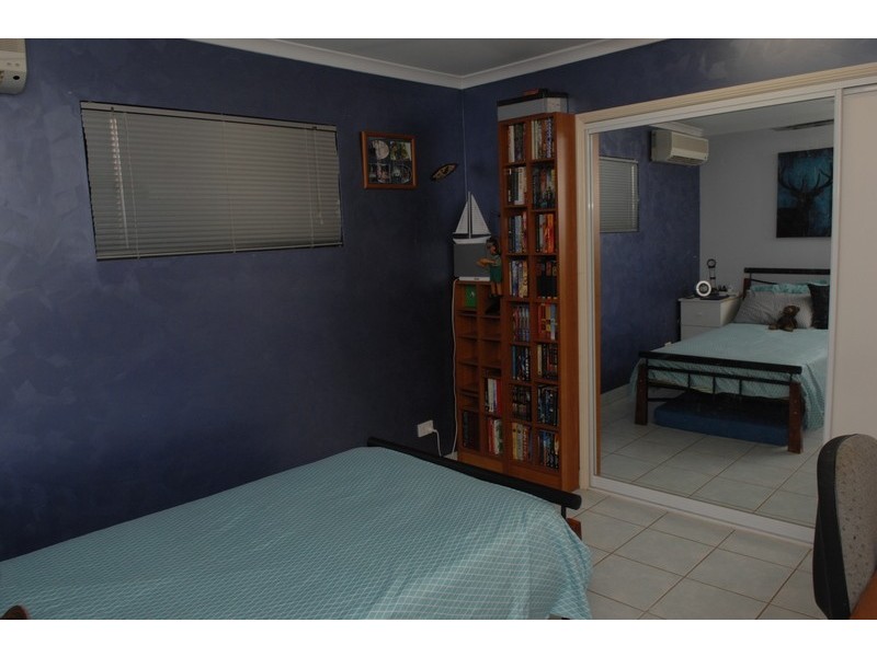 12 Mowlam Street, Eimeo QLD 4740