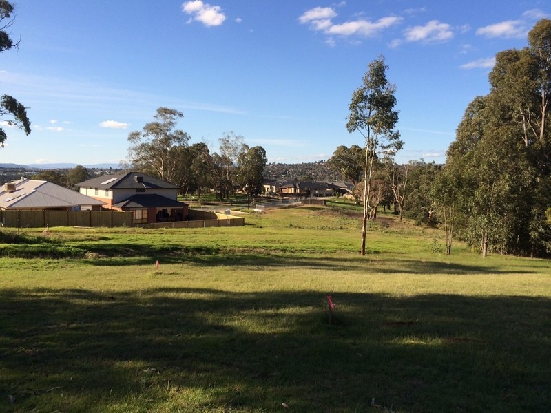 Lot 407, The Range, Dorset Road, Croydon VIC 3136