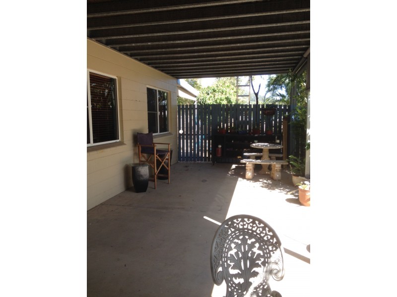 2 Cedar Crescent, Jubilee Pocket QLD 4802