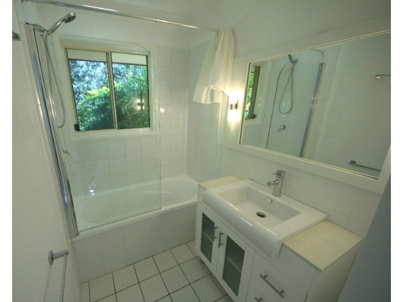 17 Mirrigan Ct, Petrie QLD 4502